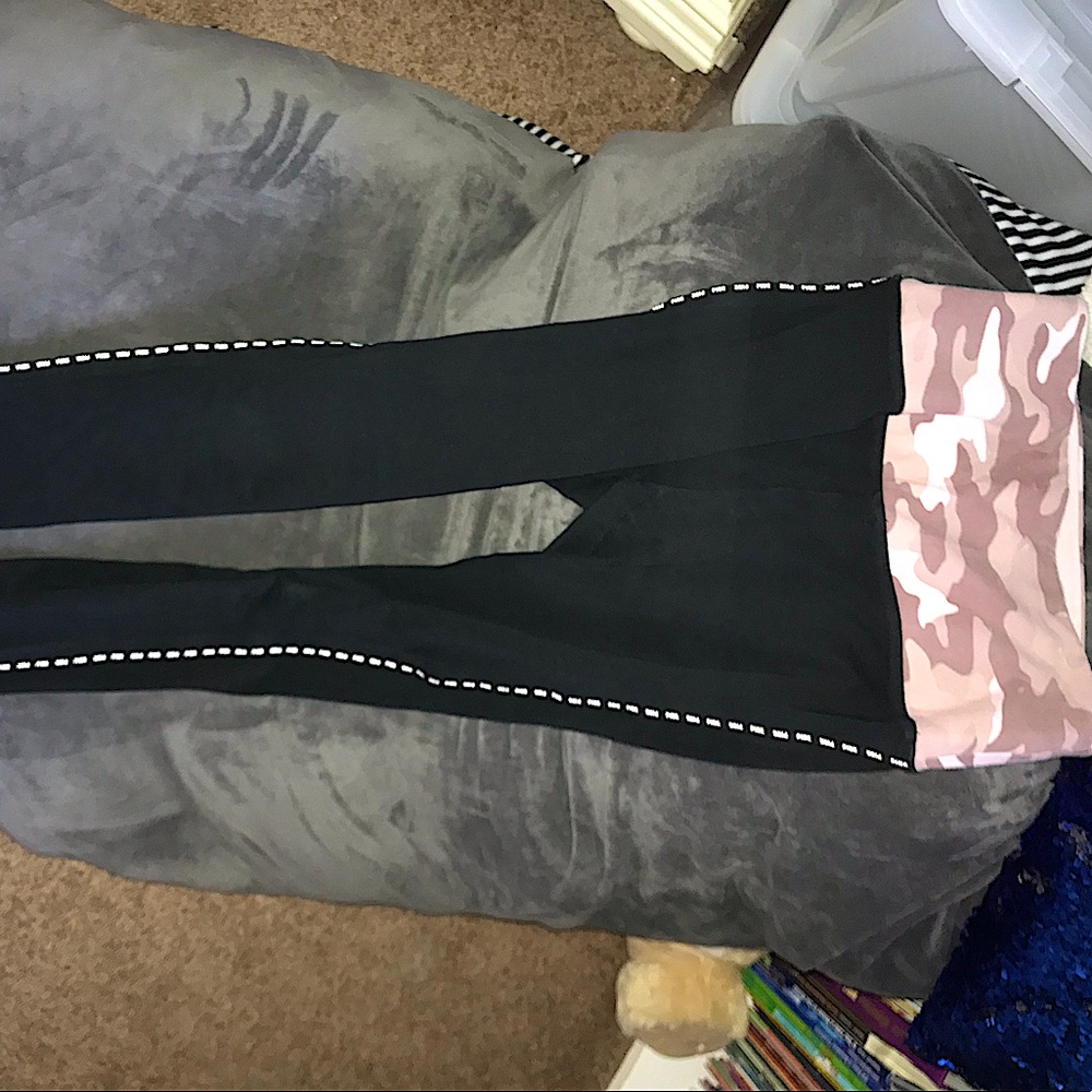 VS PiNK Yoga Leggings• XSmall• PinkMocha Camo nwot